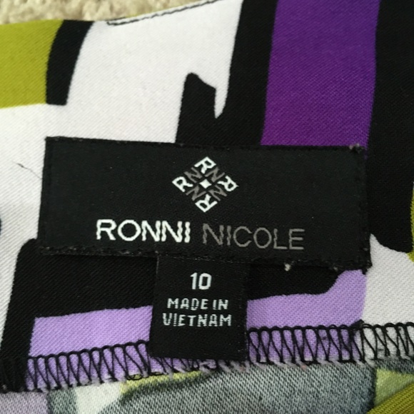 Ronni Nicole 10 scoopneck sleeveless block pattern geometric print - Picture 6 of 7